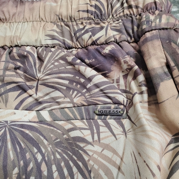 Guess Green Palm Print Jogger Pants - Picture 9 of 10